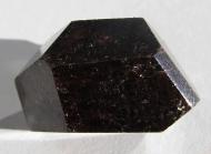 Granat - Almandin, Kristall poliert, 11.8 g. 