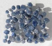 Blauer Saphir aus Madagaskar, 50 Ct., Rohedelsteine 
